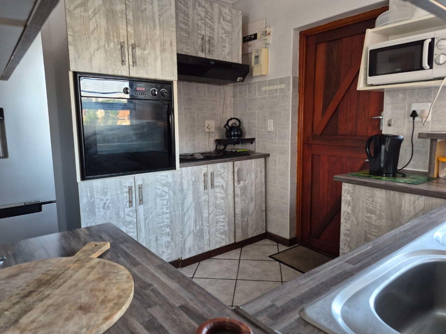 3 Bedroom Property for Sale in Kabega Park Eastern Cape